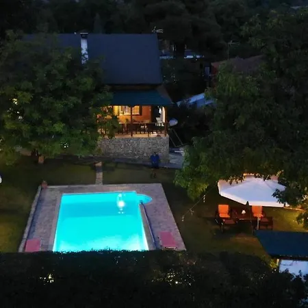 Wooden With Private Pool Near To Sea Дросия
